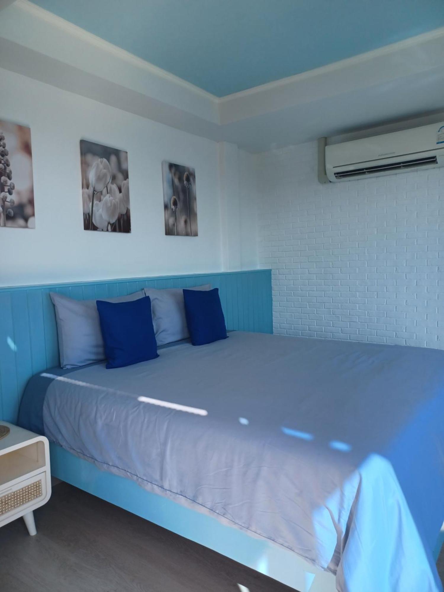 Koh Larn Riviara Hotel Bagian luar foto