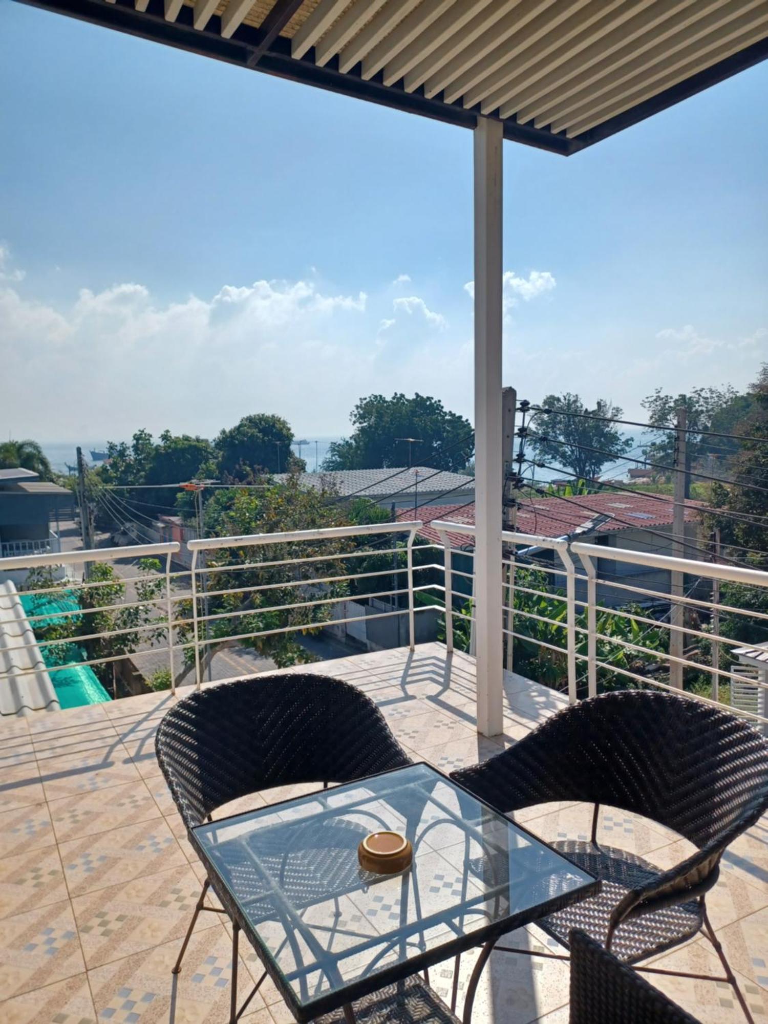 Koh Larn Riviara Hotel Bagian luar foto