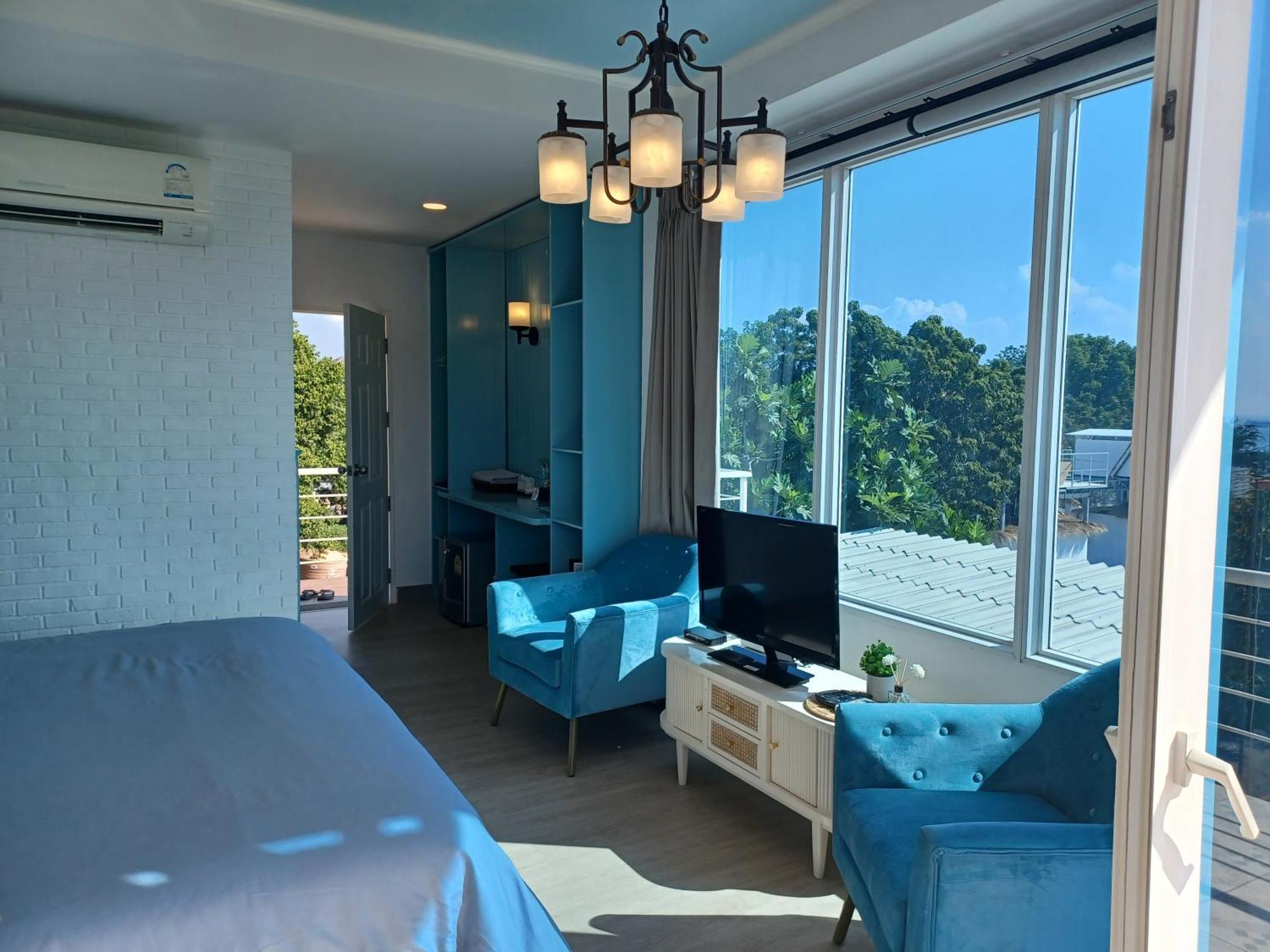 Koh Larn Riviara Hotel Bagian luar foto