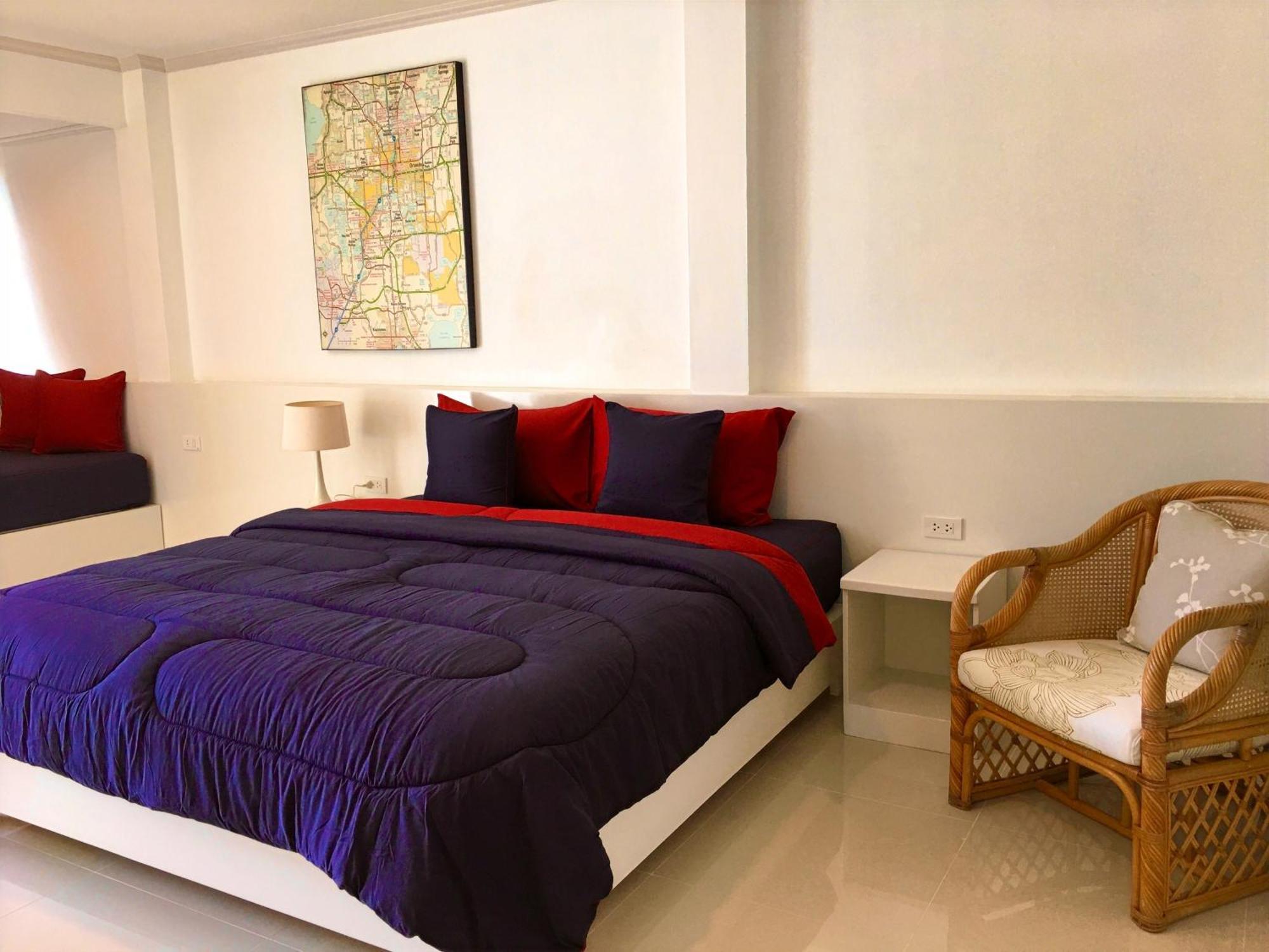 Koh Larn Riviara Hotel Bagian luar foto